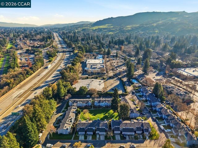 242 Ashley Cir, Danville, CA 94526