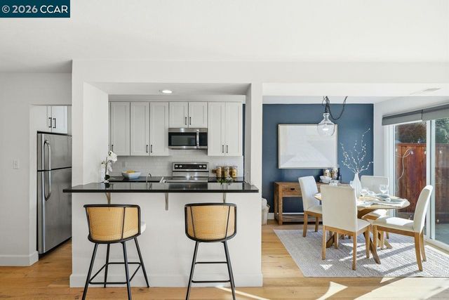 242 Ashley Cir, Danville, CA 94526