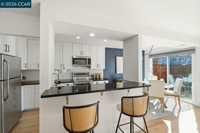 242 Ashley Cir, Danville, CA 94526