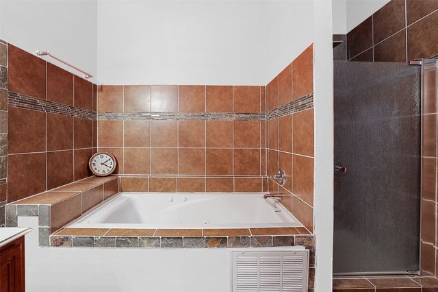 8115 Guadalupe Road, Arlington, TX 76002