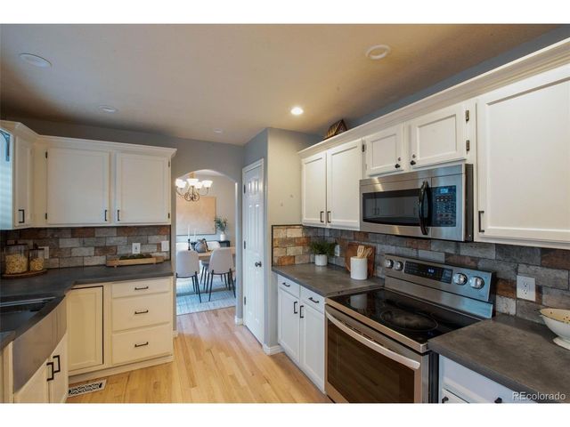 3043 White Oak St, Littleton, CO 80129