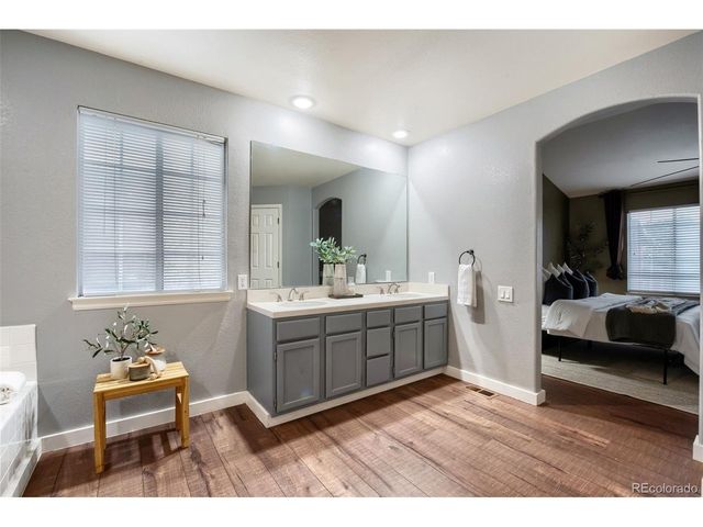 3043 White Oak St, Littleton, CO 80129