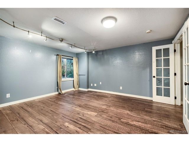 3043 White Oak St, Littleton, CO 80129