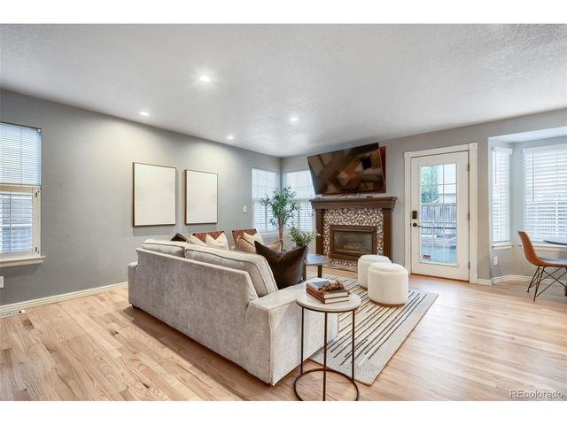 3043 White Oak St, Littleton, CO 80129