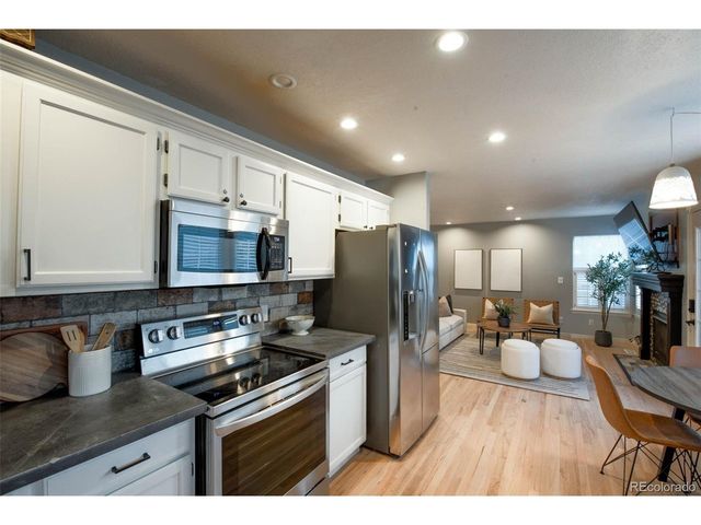 3043 White Oak St, Littleton, CO 80129
