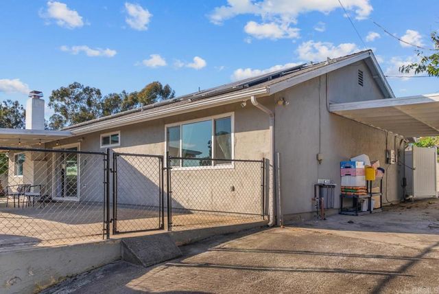 1705 Canyon Road, Spring Valley, CA 91977