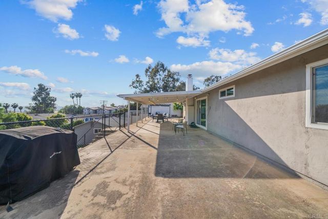 1705 Canyon Road, Spring Valley, CA 91977