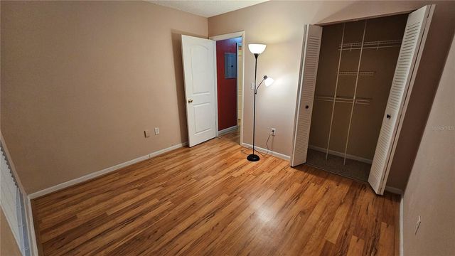 395 114TH AVENUE N 4, St Petersburg, FL 33716