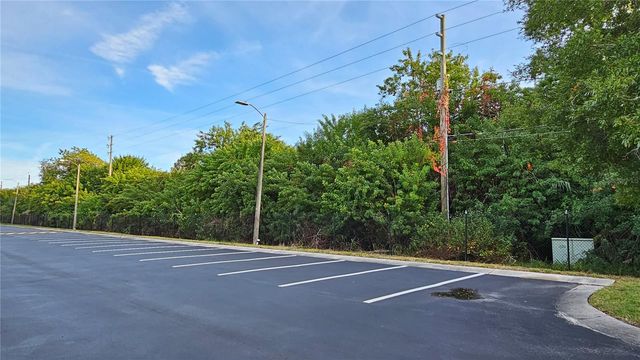 395 114TH AVENUE N 4, St Petersburg, FL 33716
