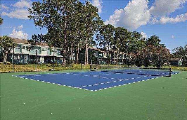 395 114TH AVENUE N 4, St Petersburg, FL 33716