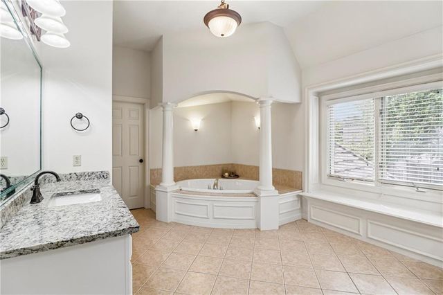 14500 Perry Street, Overland Park, KS 66221