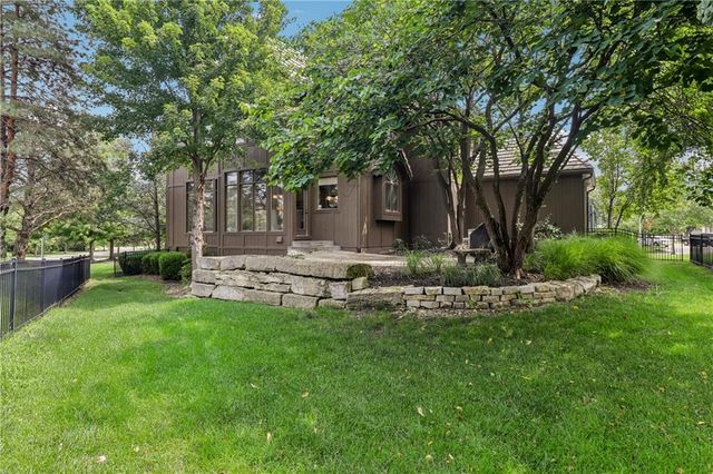 14500 Perry Street, Overland Park, KS 66221