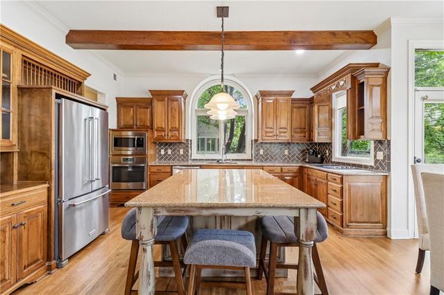 14500 Perry Street, Overland Park, KS 66221