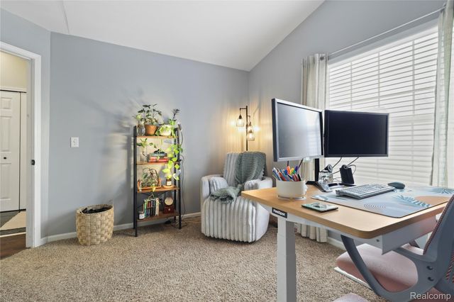 3309 Hilltop Drive, Holly Village, MI 48442