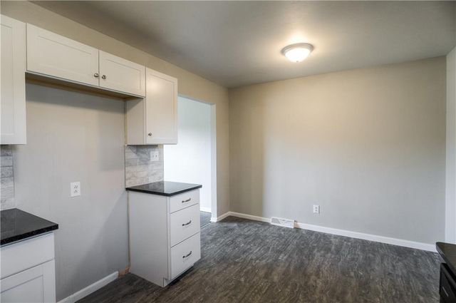 15300 E 36th Terrace S, Independence, MO 64055