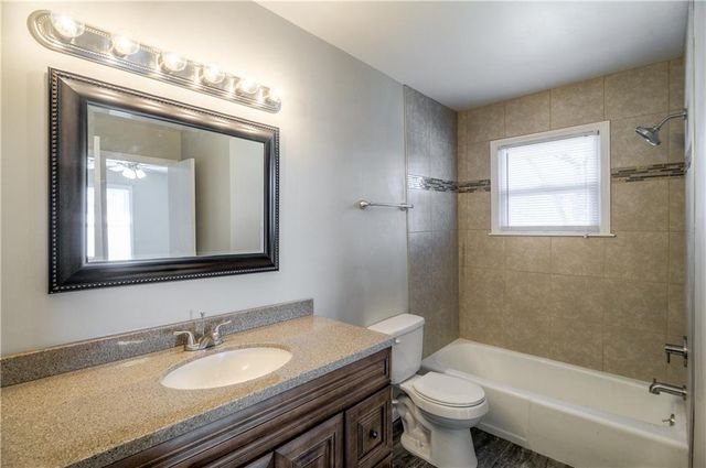 15300 E 36th Terrace S, Independence, MO 64055