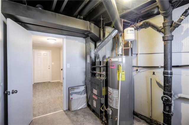 15300 E 36th Terrace S, Independence, MO 64055