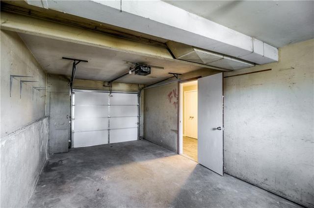 15300 E 36th Terrace S, Independence, MO 64055