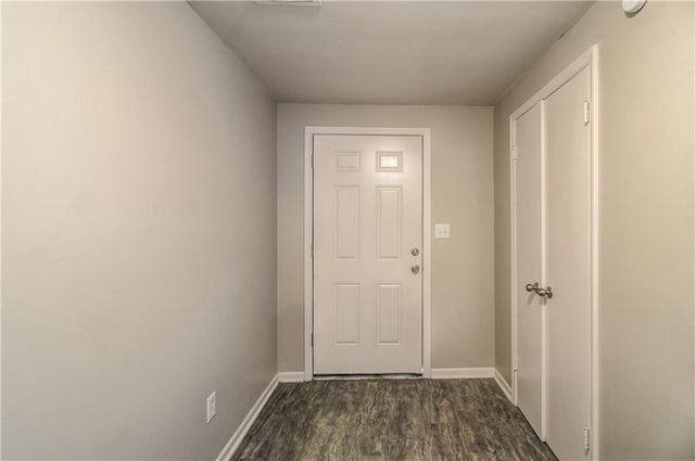 15300 E 36th Terrace S, Independence, MO 64055