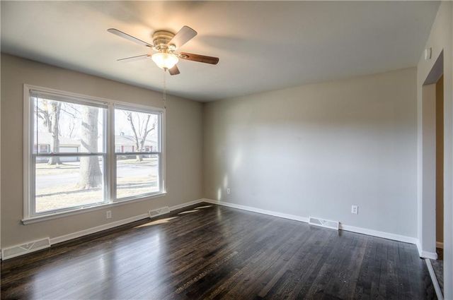 15300 E 36th Terrace S, Independence, MO 64055