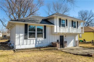 15300 E 36th Terrace S, Independence, MO 64055