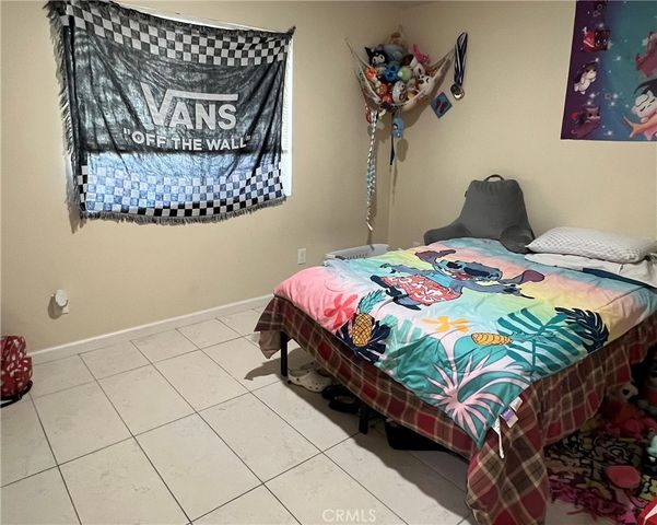 1360 Poplar 2, San Bernardino, CA 92410