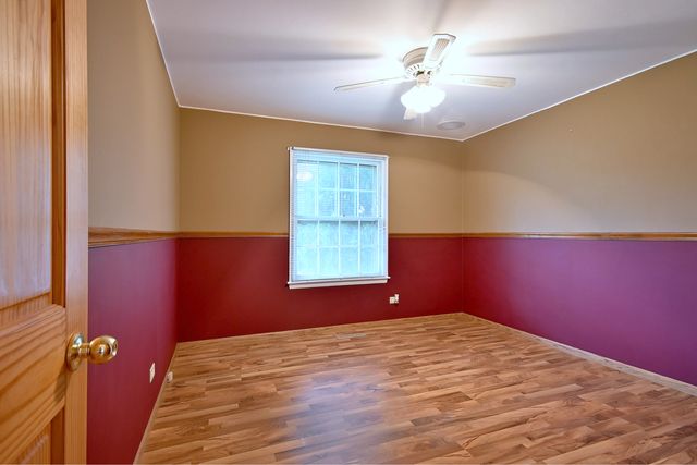 1675 Evergreen Avenue, Hanover Park, IL 60133