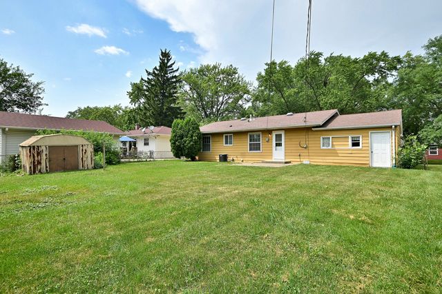 1675 Evergreen Avenue, Hanover Park, IL 60133