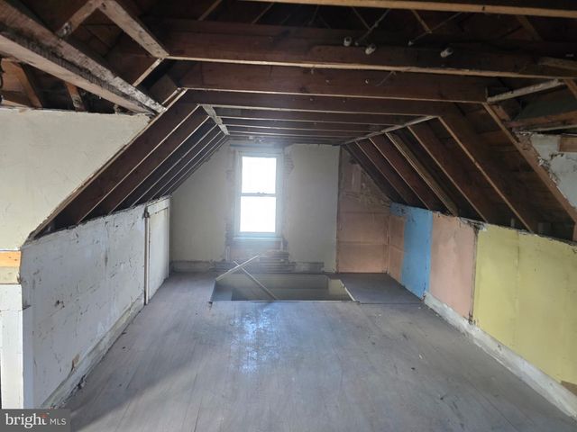 43 S 5TH ST, Lewistown, PA 17044