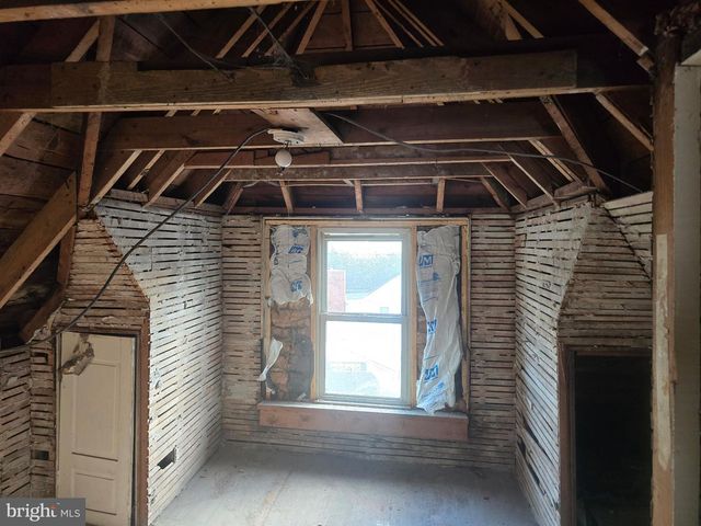 43 S 5TH ST, Lewistown, PA 17044