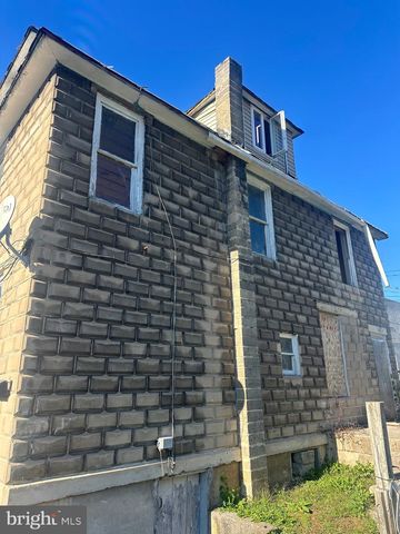 43 S 5TH ST, Lewistown, PA 17044