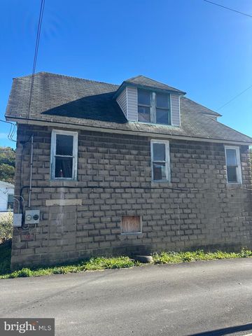 43 S 5TH ST, Lewistown, PA 17044