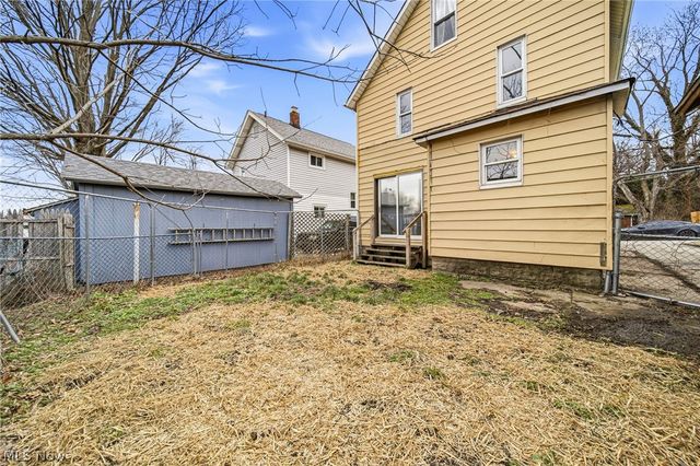 320 Fox Drive, Ashtabula, OH 44004