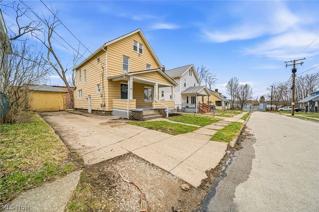 320 Fox Drive, Ashtabula, OH 44004