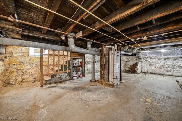 320 Fox Drive, Ashtabula, OH 44004