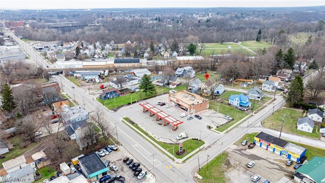 320 Fox Drive, Ashtabula, OH 44004