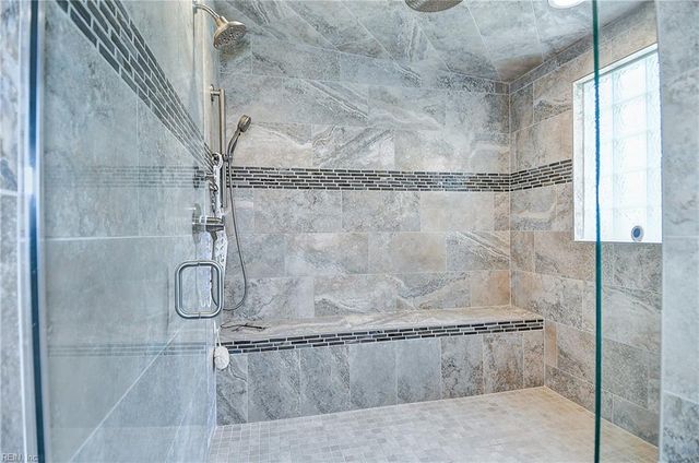 1413 Five Hill TRL, Virginia Beach, VA 23452