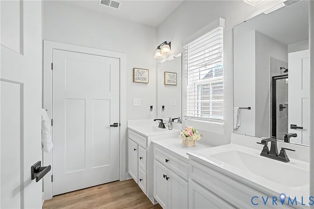 6266 Sheehan Xing, Moseley, VA 23120