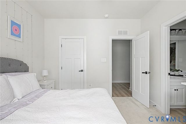 6266 Sheehan Xing, Moseley, VA 23120