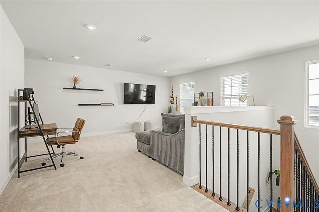 6266 Sheehan Xing, Moseley, VA 23120