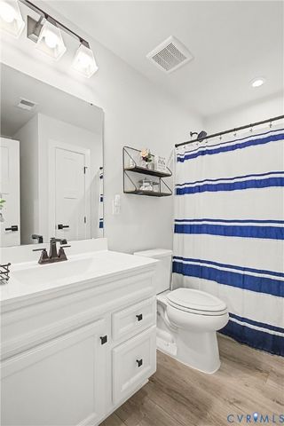 6266 Sheehan Xing, Moseley, VA 23120