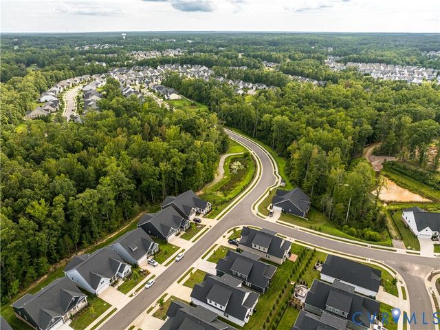 6266 Sheehan Xing, Moseley, VA 23120