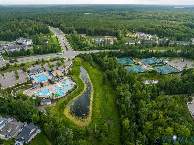 6266 Sheehan Xing, Moseley, VA 23120