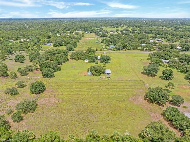 1211 Crescent AVE, Labelle, FL 33935