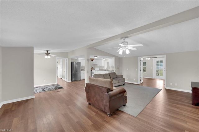 1211 Crescent AVE, Labelle, FL 33935