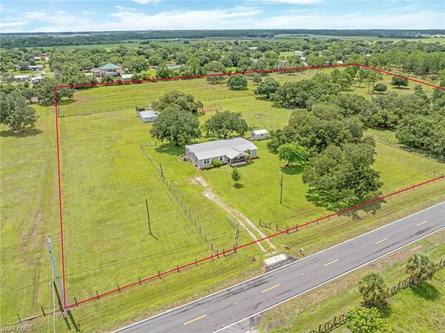 1211 Crescent AVE, Labelle, FL 33935