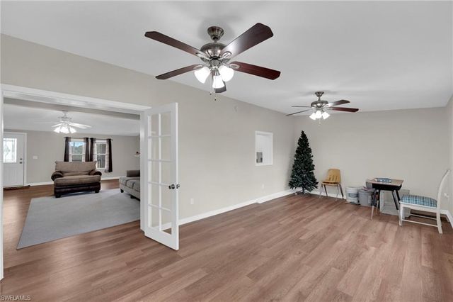 1211 Crescent AVE, Labelle, FL 33935