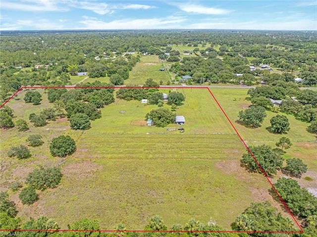 1211 Crescent AVE, Labelle, FL 33935