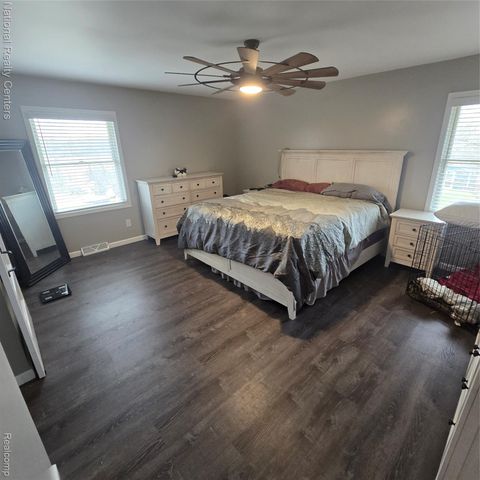 13477 S Horrell Road, Fenton, MI 48430