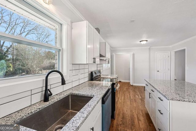 3284 Bernard Drive, Marietta, GA 30066